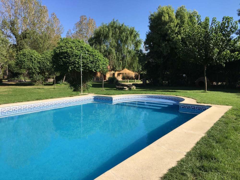 Villa Complejo Rural La Badia Lucillos Exterior foto